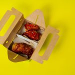 Cómo hacer alitas buffalo deshuesadas