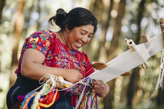 Los artesanos y su lucha por la identidad indígena