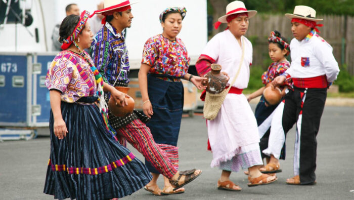 Guatemala: música, danza y comida
