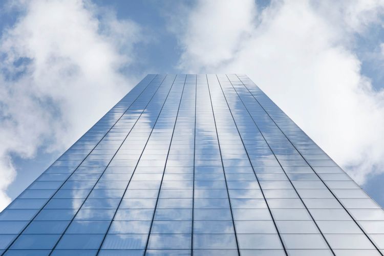 Innovación y adaptación constante en grandes corporaciones
