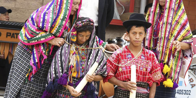 tradiciones mayas