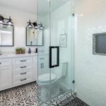 Renueva tu baño con solo 5 accesorios clave